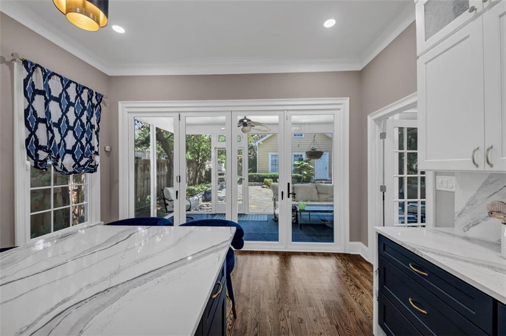 526 Hill Street Southeast Atlanta, GA 30312 - Photo 25 of 81 a living room with stainless steel appliances furniture and a large window