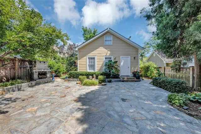 $1,100,000 | 526 Hill Street Southeast, Atlanta, GA 30312