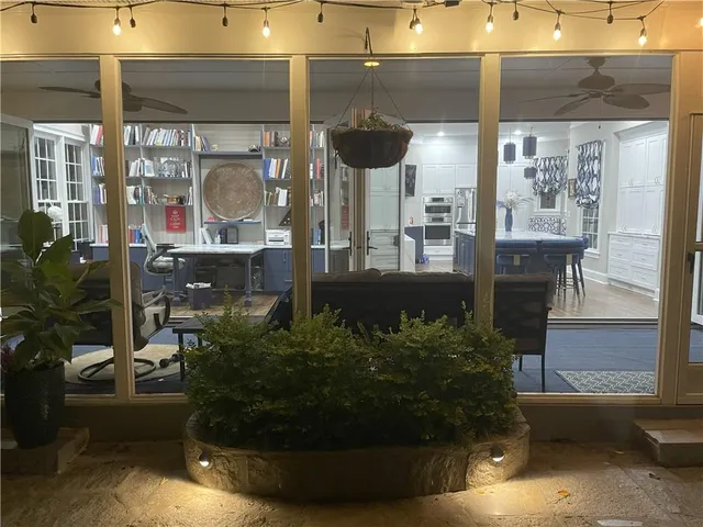 $1,100,000 | 526 Hill Street Southeast, Atlanta, GA 30312