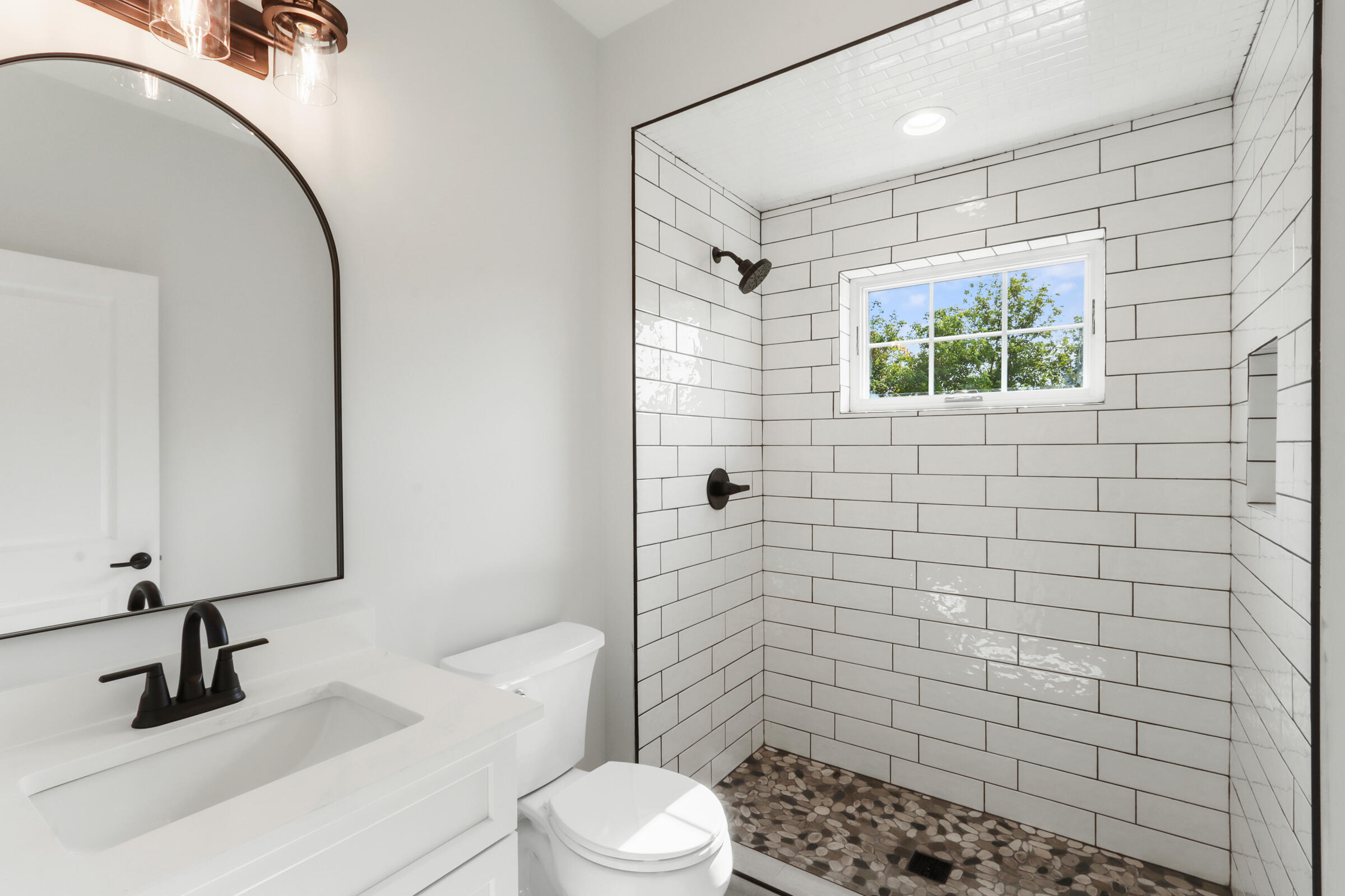 1703 Links Road Geneva, WI 53147 - Photo 20 of 43 IMG_1766