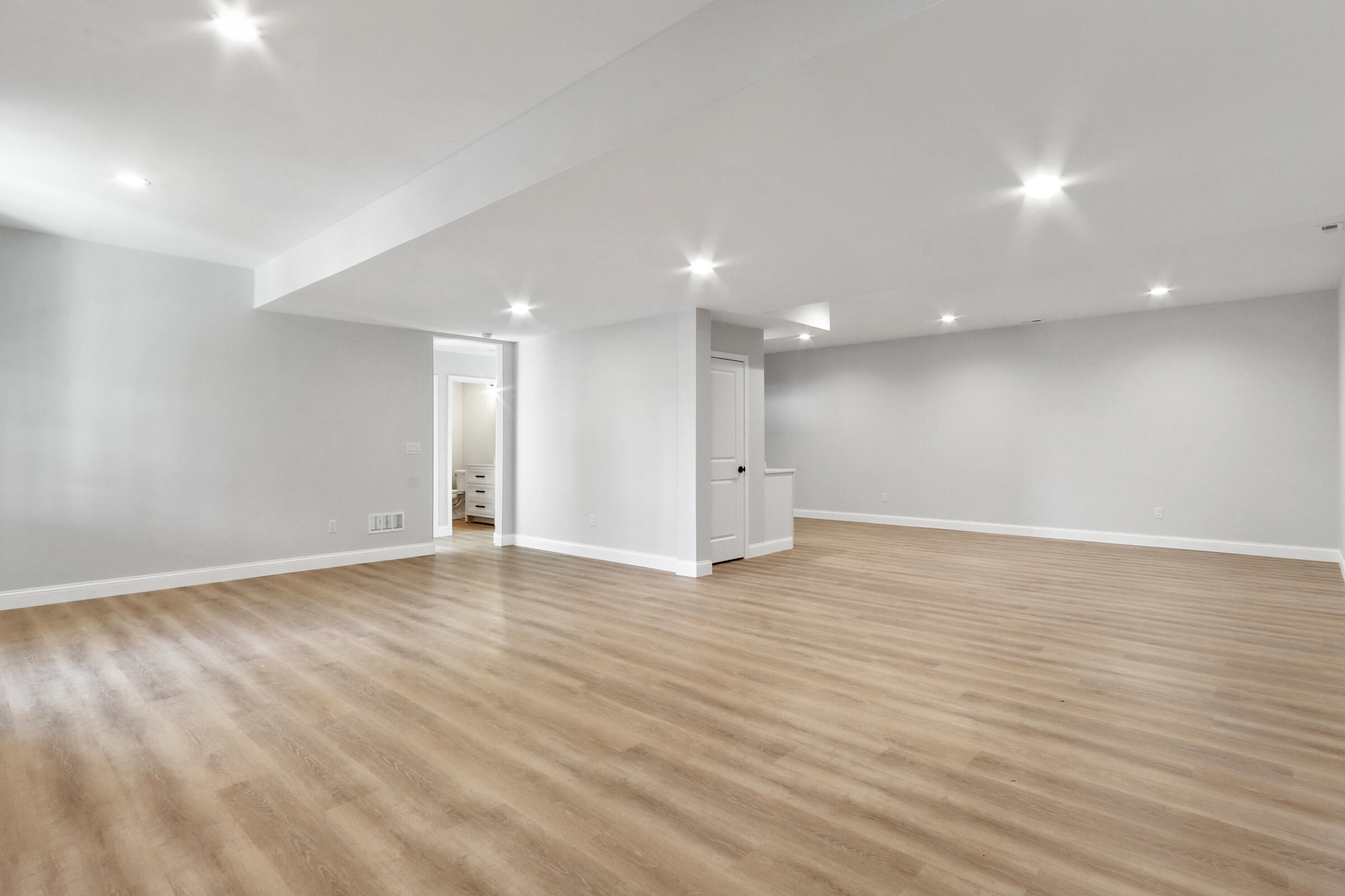 1703 Links Road Geneva, WI 53147 - Photo 33 of 43 IMG_1816