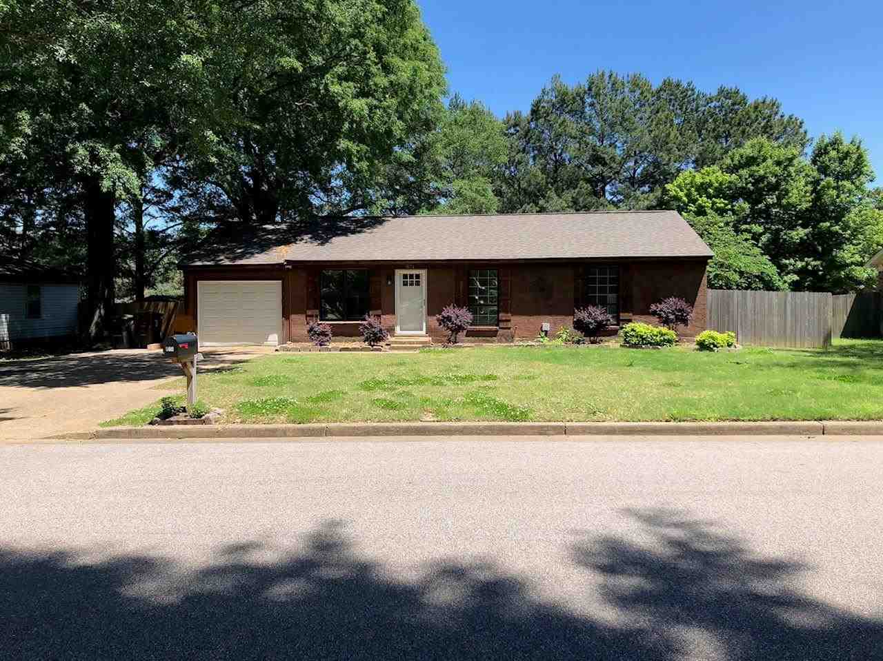 874 Greenview Road Collierville, TN 38017 - Photo 1 of 1