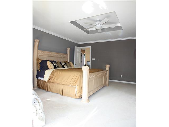 10674 Red Berry Court Fishers, IN 46037 - Photo 12 of 22 Gallery Image 12