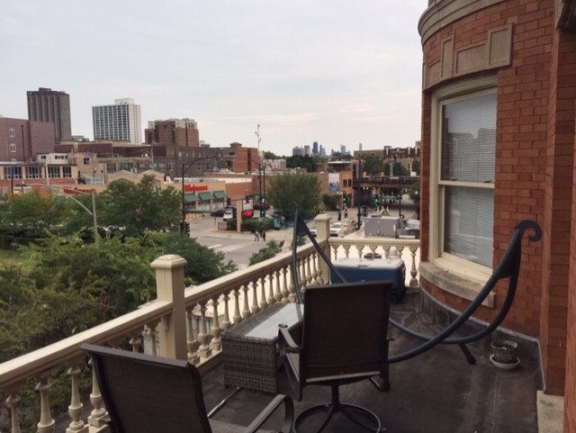 4012 North Sheridan Road, Unit 2N Chicago, IL 60613 - Photo 5 of 22