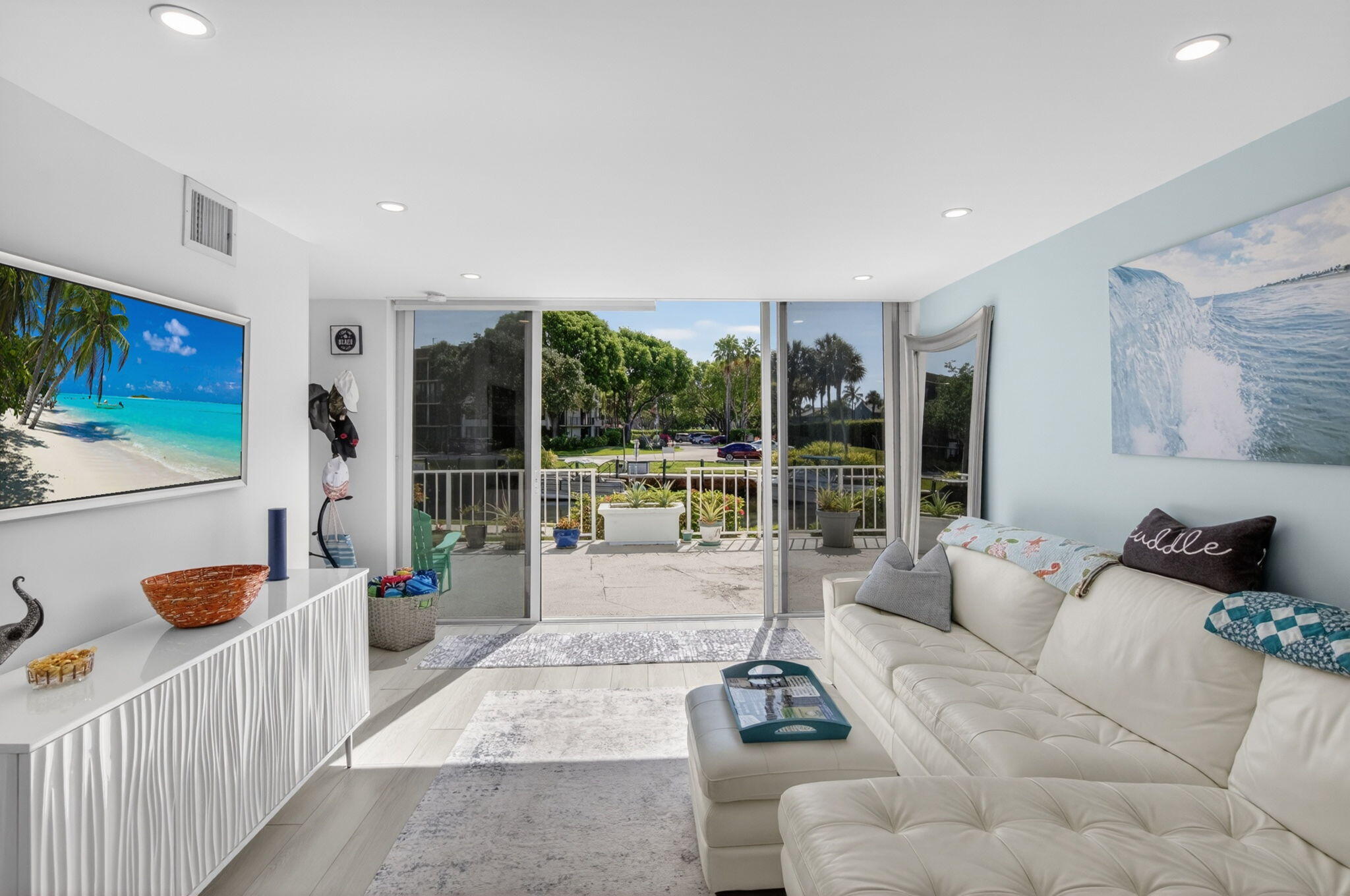 769 Jeffery Street, Unit 2104 Boca Raton, FL 33487 - Photo 12 of 56 18-web-or-mls-DSC_1511