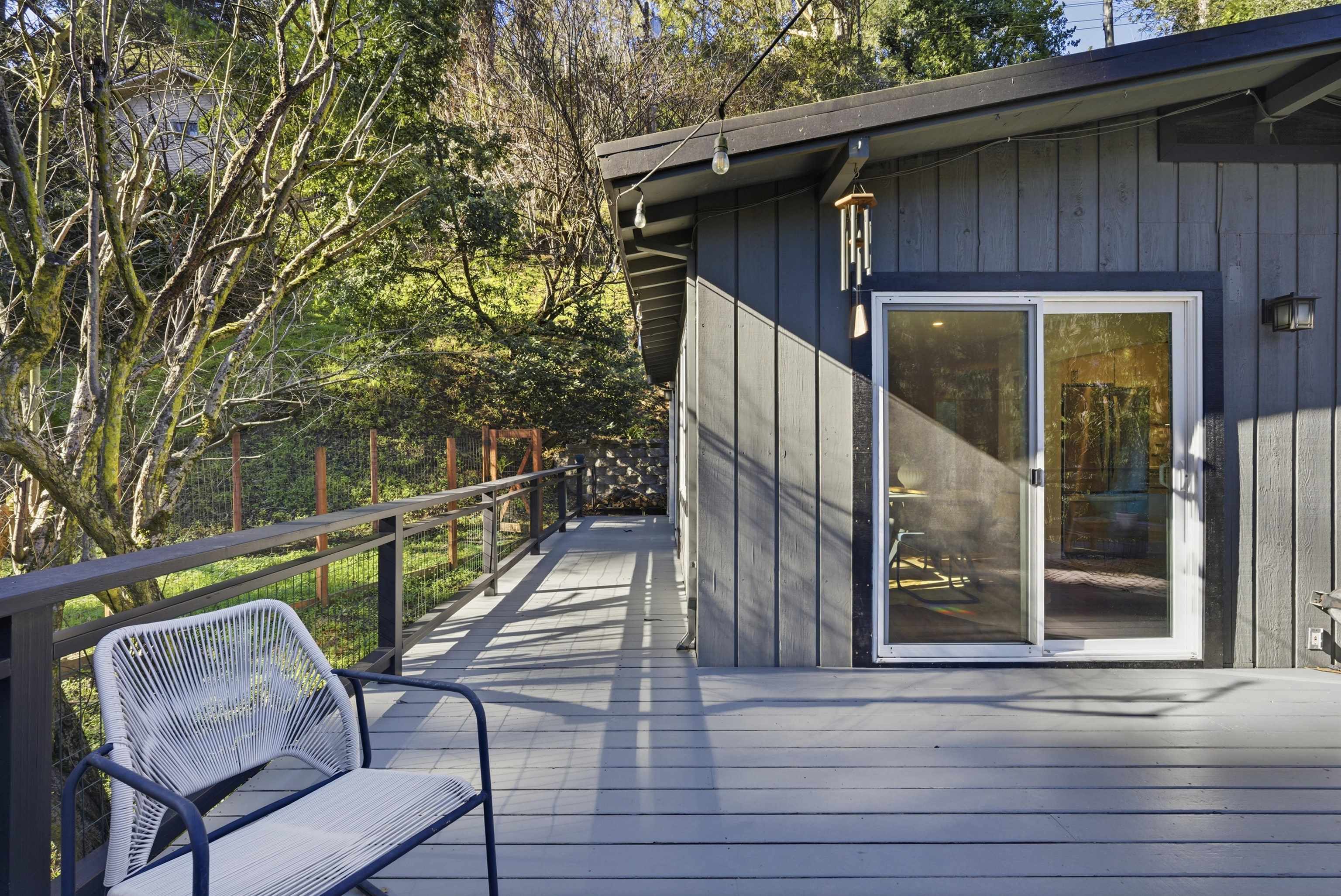 6416 Valley View Road Oakland, CA 94611 - Photo 39 of 58