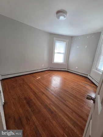 $1,295 | 604 West 20th Street, Unit 2, Wilmington, DE 19802