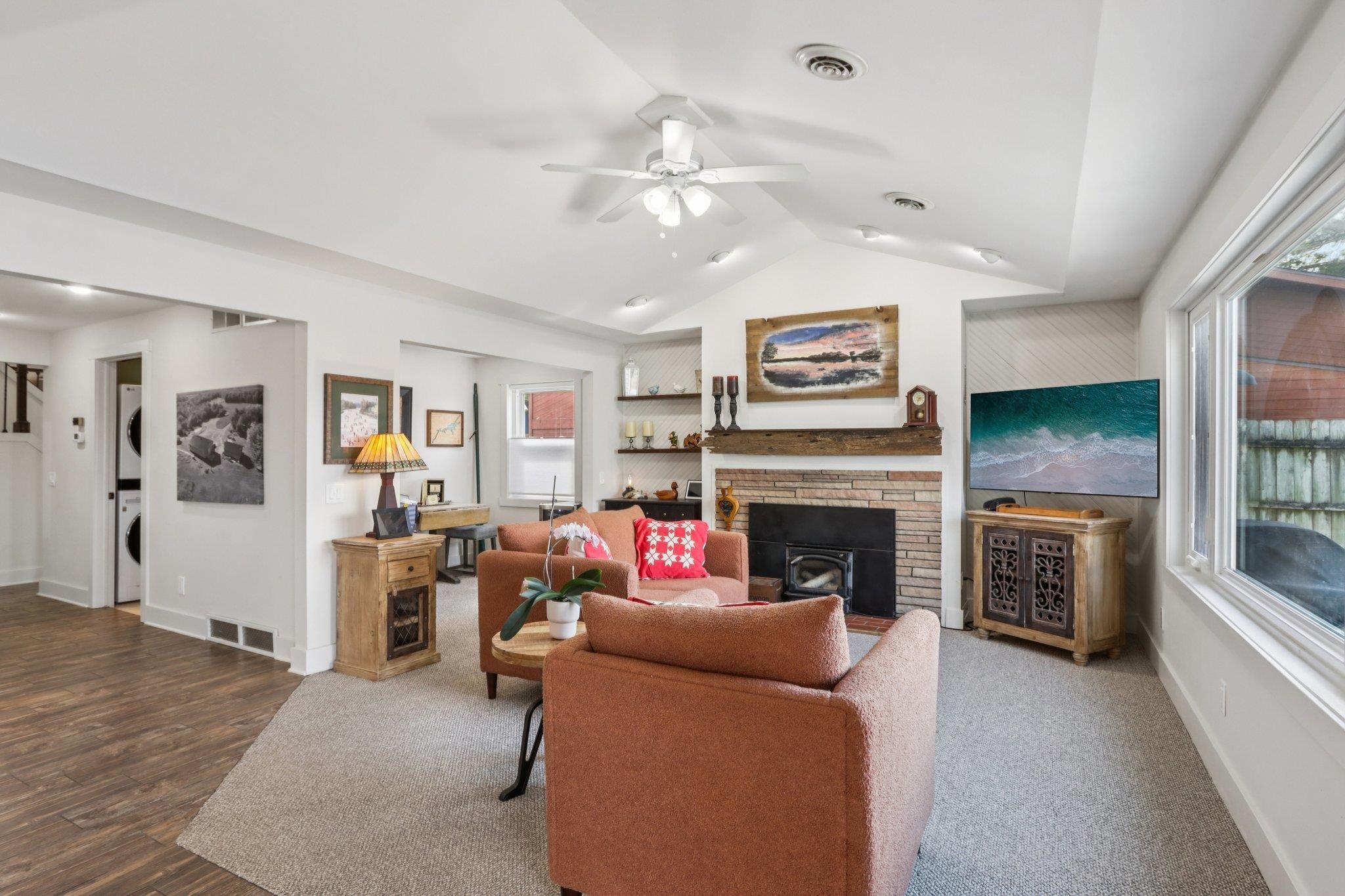 W10126 Schiefelbein Road Poynette, WI 53955 - Photo 13 of 42