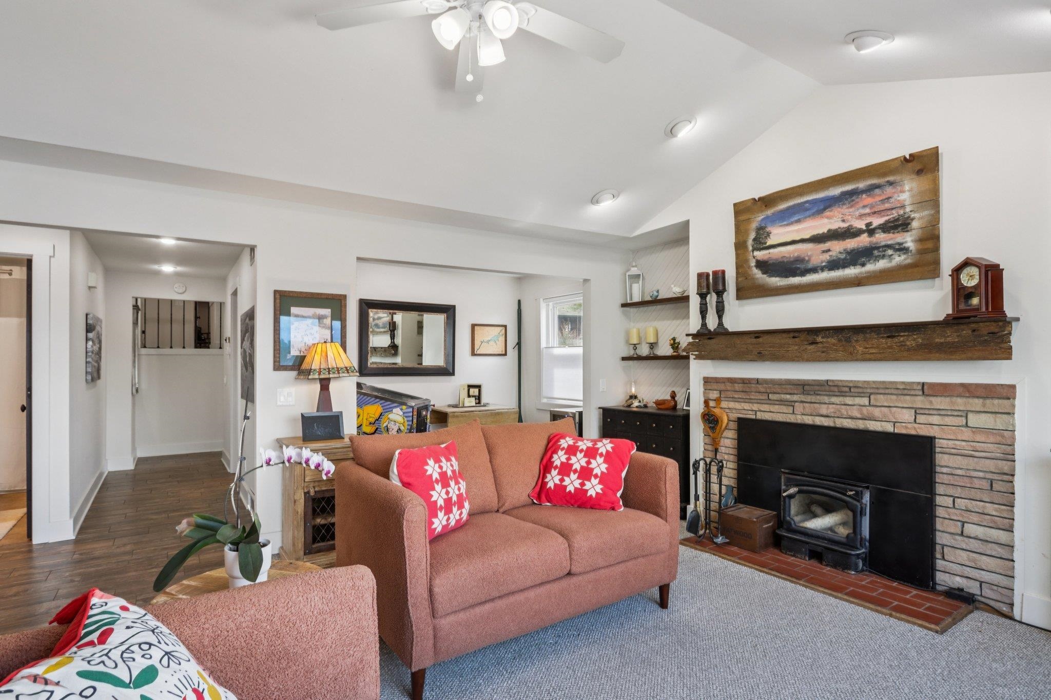 W10126 Schiefelbein Road Poynette, WI 53955 - Photo 14 of 42