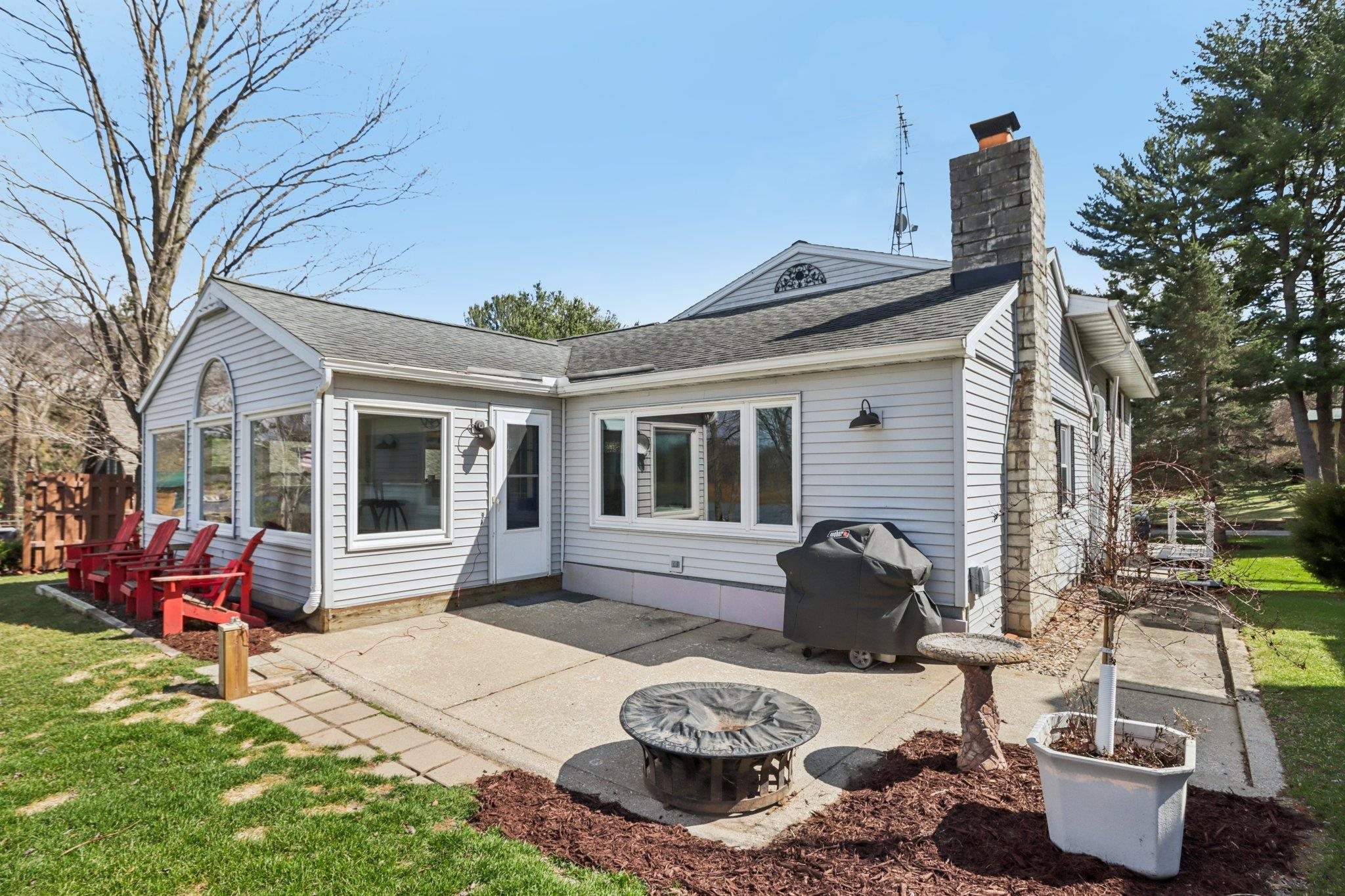 W10126 Schiefelbein Road Poynette, WI 53955 - Photo 32 of 42