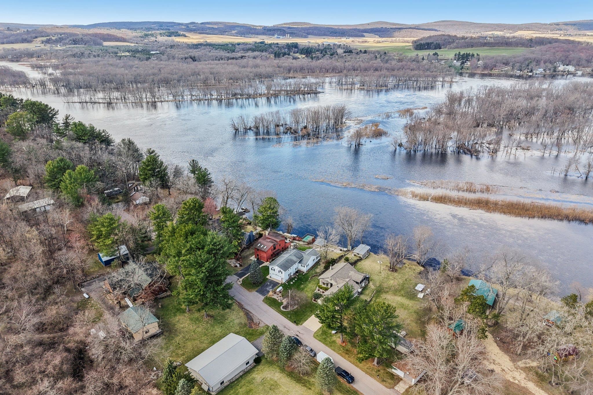 W10126 Schiefelbein Road Poynette, WI 53955 - Photo 40 of 42
