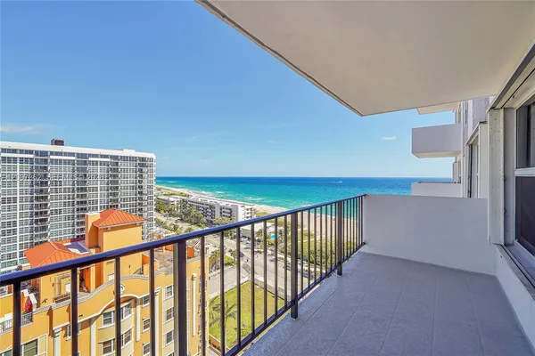 $3,850 | 405 North Ocean Boulevard, Unit 1503, Pompano Beach, FL 33062