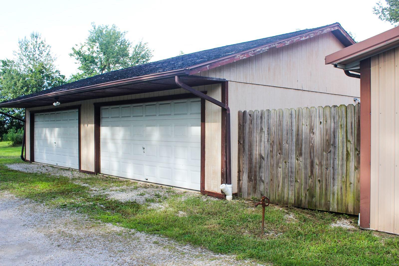 23275 Double Arch Road New Douglas, IL 62074 - Photo 33 of 37 Gallery Image 33