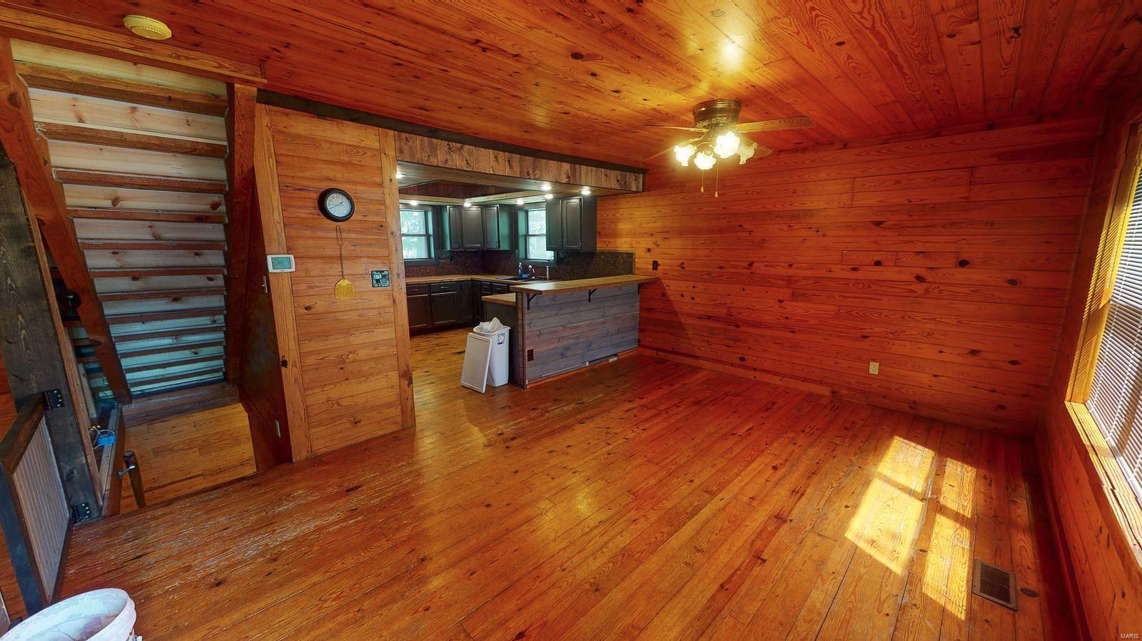 23275 Double Arch Road New Douglas, IL 62074 - Photo 6 of 37 Gallery Image 6