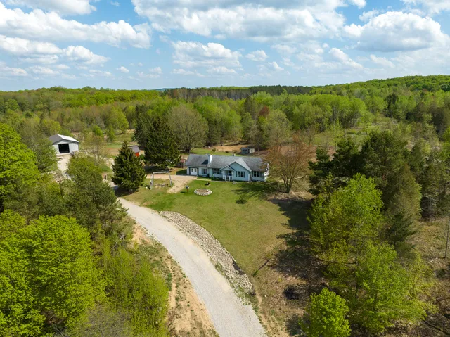 $575,000 | 5320 East 18 Road, Manton, MI 49663