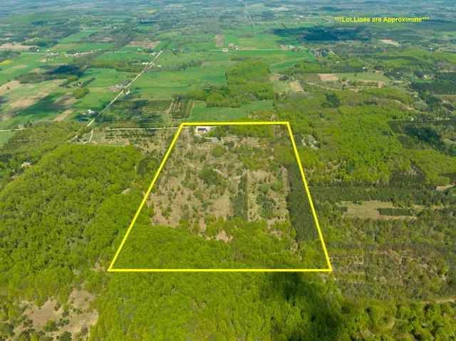 $575,000 | 5320 East 18 Road, Manton, MI 49663