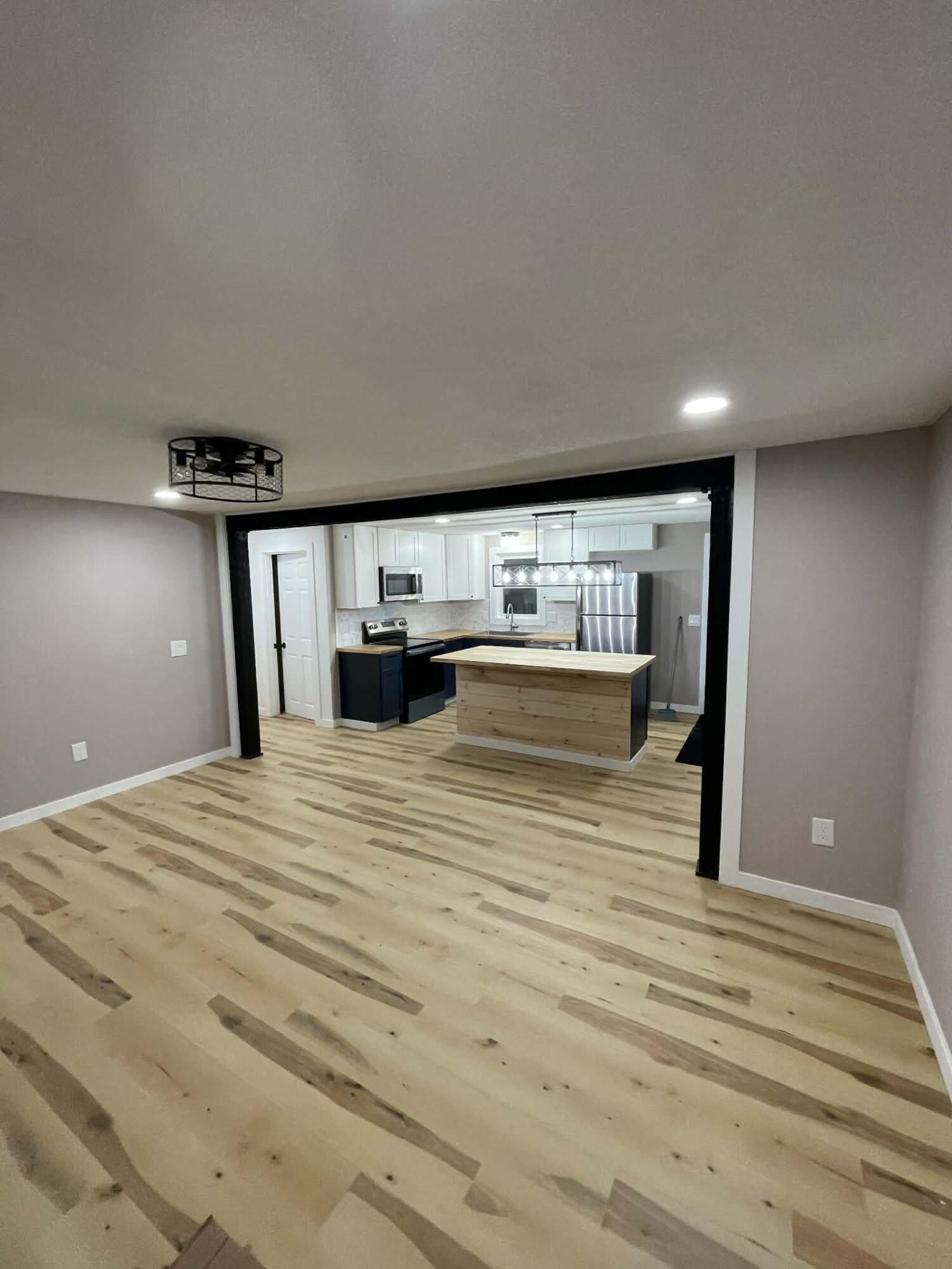 6 Phillip Street Scarborough, ME 04074 - Photo 7 of 21 att.Zew7q6shGFqWNZ5y5vPP5MOgsgsLOreAROaw