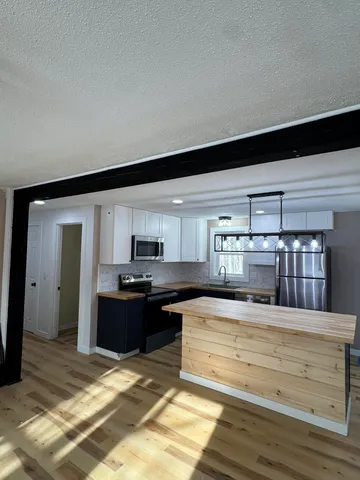 $499,900 | 6 Phillip Street, Scarborough, ME 04074