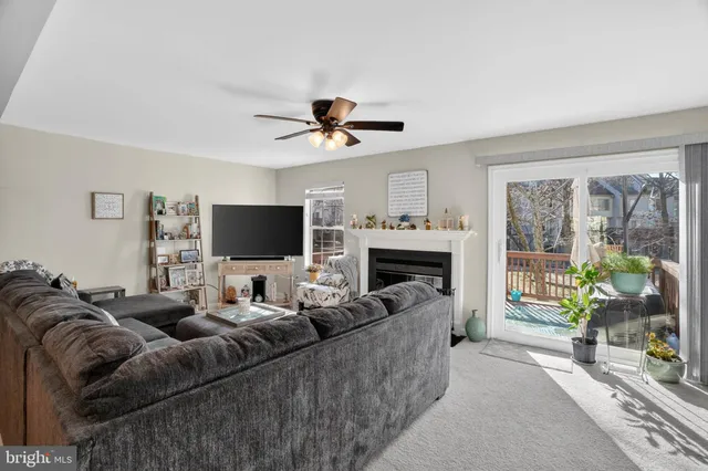 $530,000 | 5327 Chase Lions Way, Columbia, MD 21044