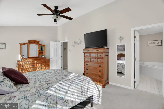 $530,000 | 5327 Chase Lions Way, Columbia, MD 21044