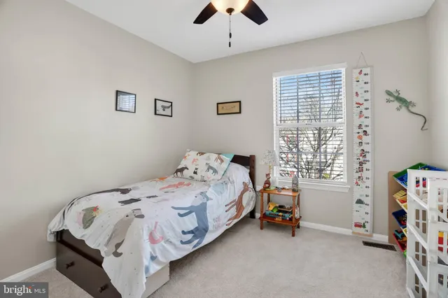 $530,000 | 5327 Chase Lions Way, Columbia, MD 21044