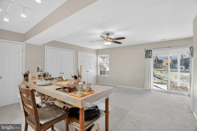 $530,000 | 5327 Chase Lions Way, Columbia, MD 21044