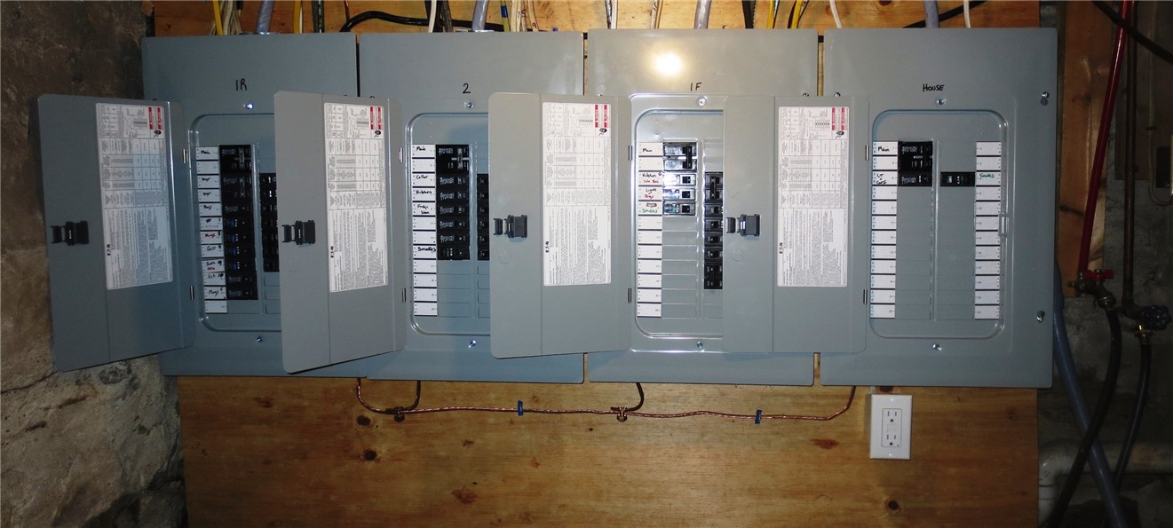 22 Woonsocket Hill Road North Smithfield, RI 02896 - Photo 13 of 18