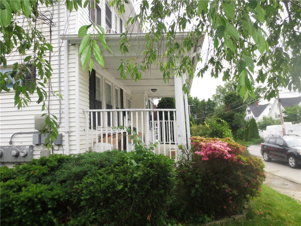 22 Woonsocket Hill Road North Smithfield, RI 02896 - Photo 2 of 18