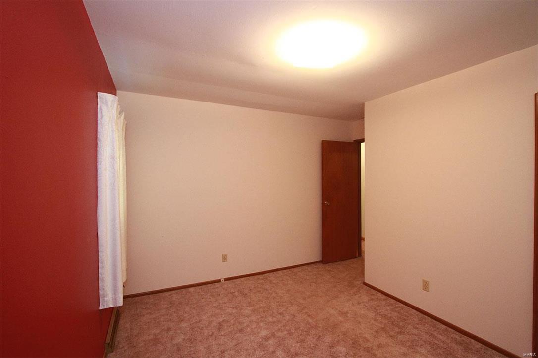 203 George Street Brighton, IL 62012 - Photo 9 of 12 Gallery Image 9