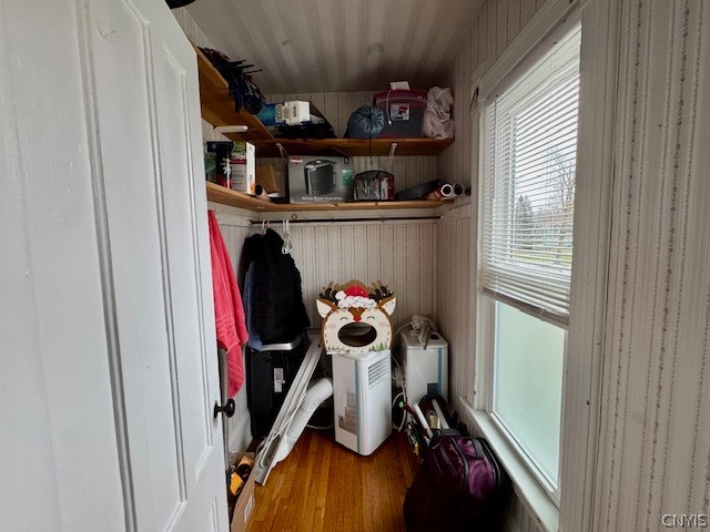 521 Main Street Oneida, NY 13421 - Photo 20 of 31 Walk-in closet