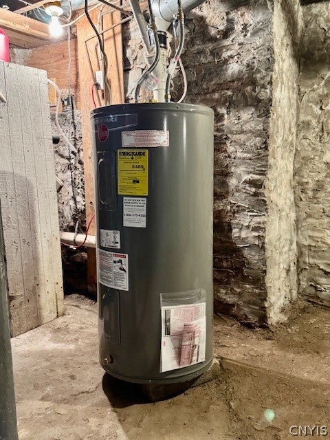 521 Main Street Oneida, NY 13421 - Photo 31 of 31 NEW 40 gallon hot water for 2nd floor