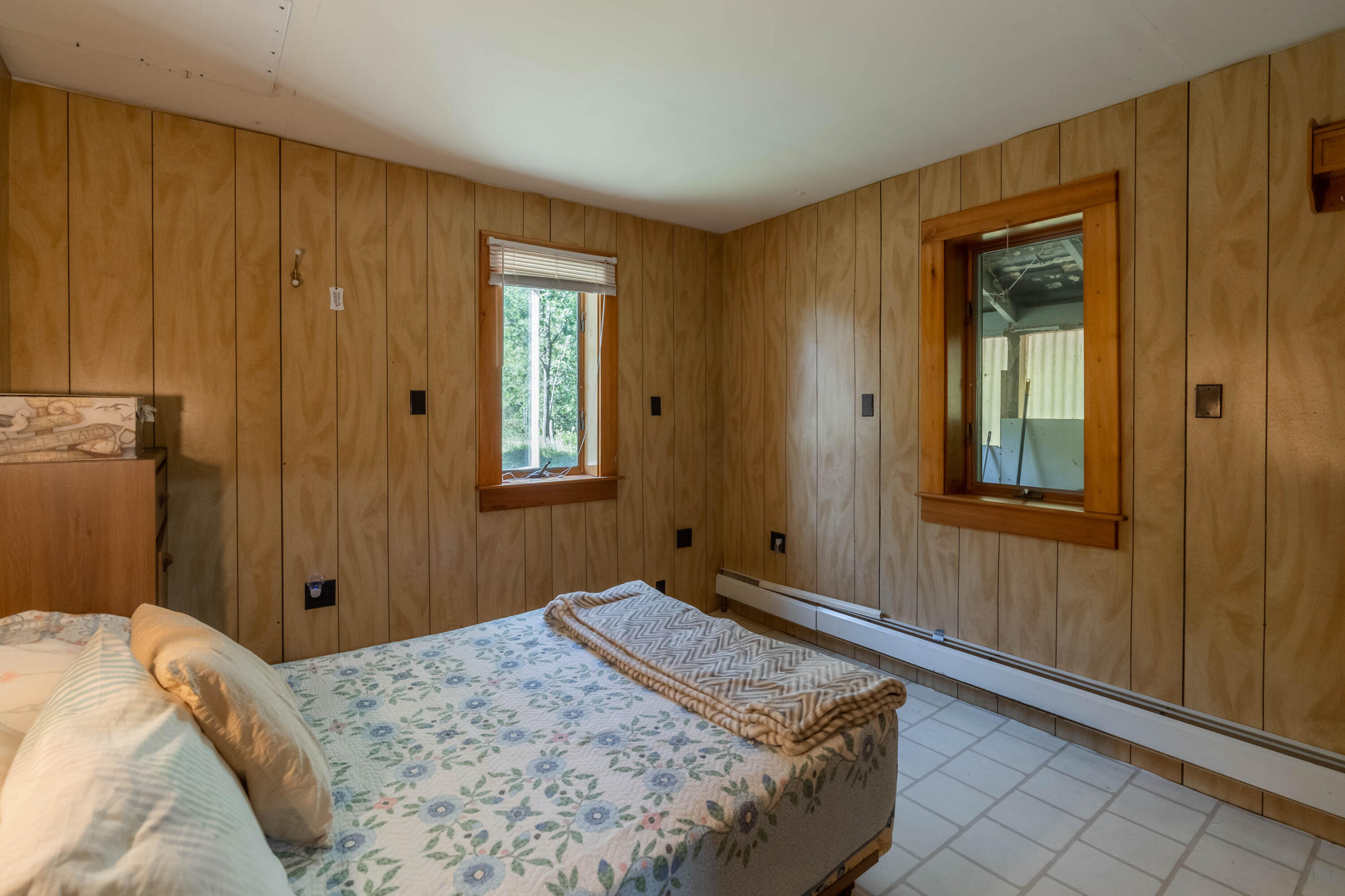305 Sebago Road Sebago, ME 04029 - Photo 19 of 53 3-Interiors-22