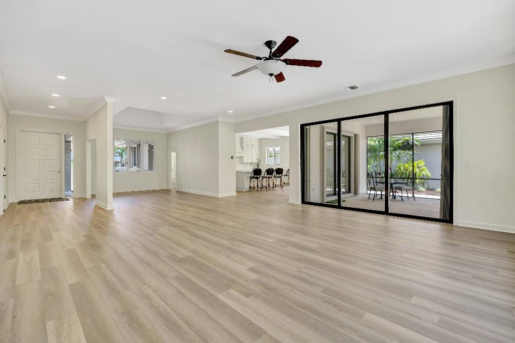 6102 Southeast Oakmont Place Stuart, FL 34997 - Photo 12 of 50 Photo 12