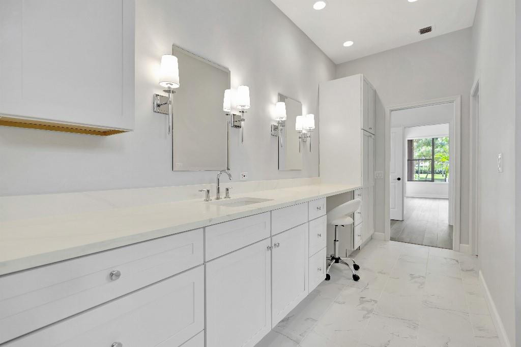 6102 Southeast Oakmont Place Stuart, FL 34997 - Photo 31 of 50 Photo 31