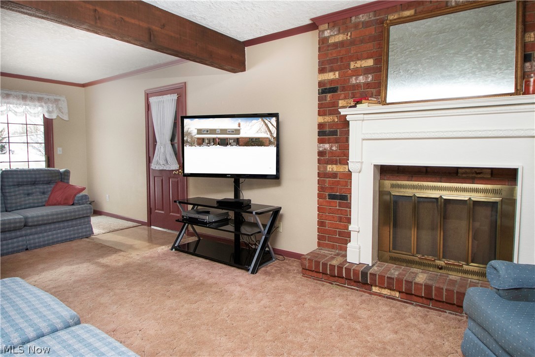 2928 Anderson Morris Road Niles, OH 44446 - Photo 6 of 29 Gallery Image 6
