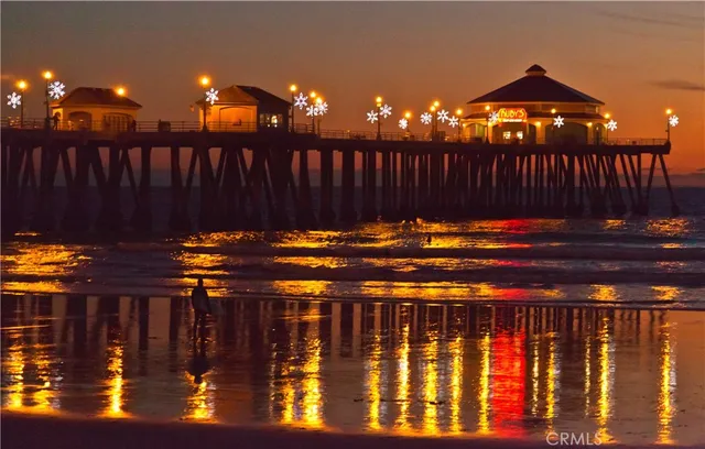 $7,000 | 20981 Coastview Lane, Huntington Beach, CA 92648