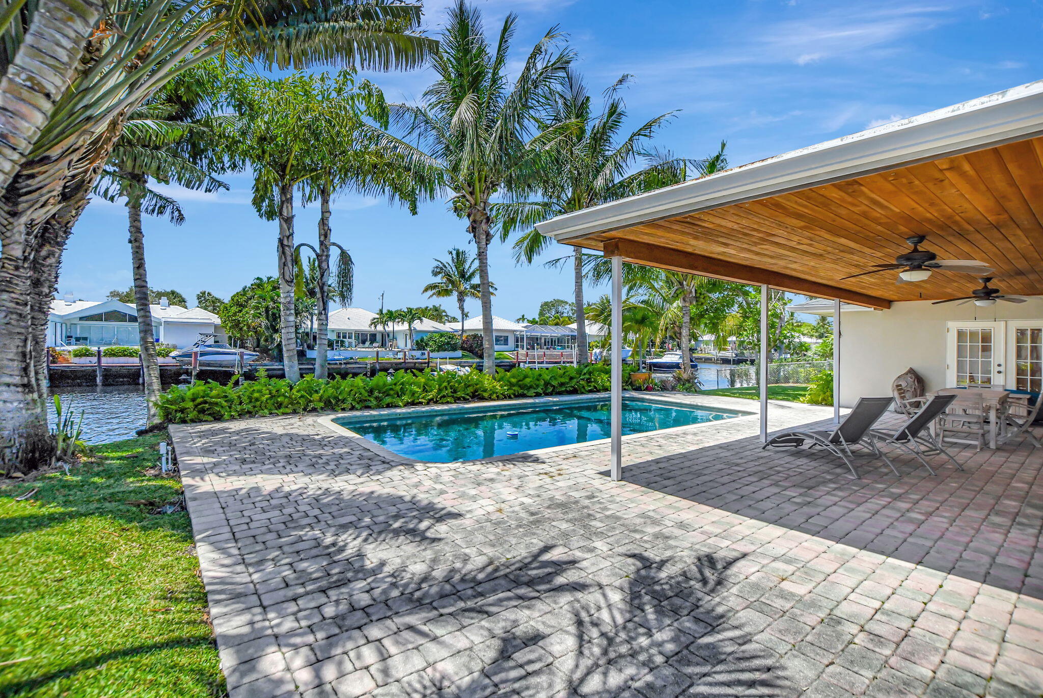 1311 Southwest 5th Court Boca Raton, FL 33432 - Photo 12 of 17 Pool & Patio