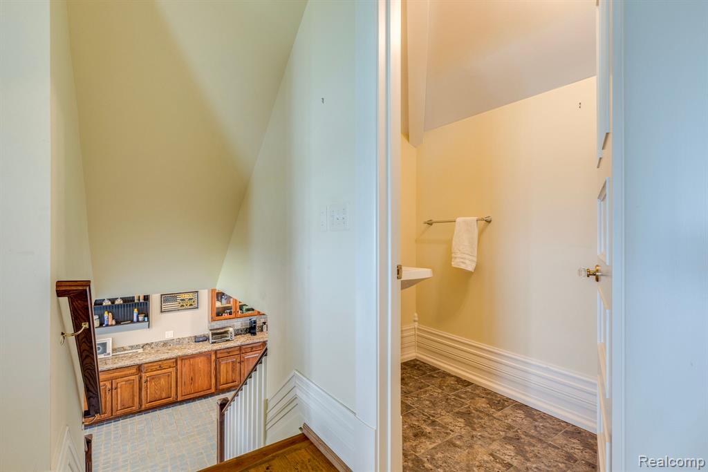 1012 North Riverside Avenue St. Clair, MI 48079 - Photo 59 of 93 Gallery Image 59