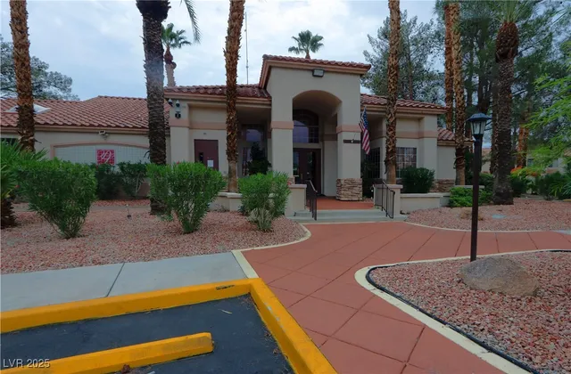 $2,200 | Undisclosed Address, Las Vegas, NV 89128