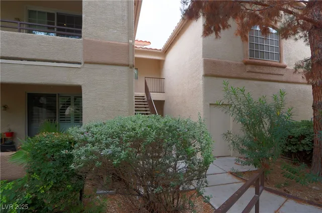 $2,200 | Undisclosed Address, Las Vegas, NV 89128