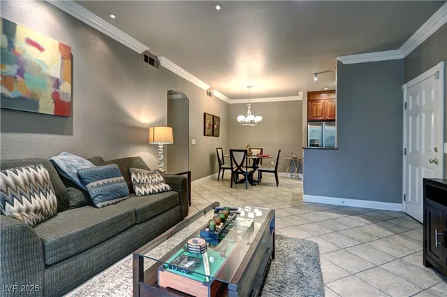 $2,200 | Undisclosed Address, Las Vegas, NV 89128