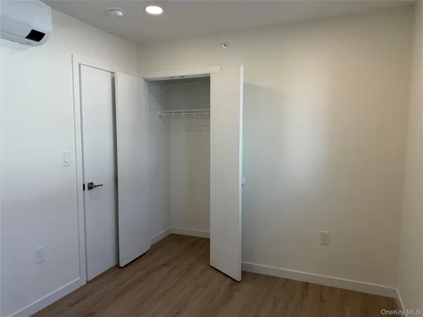 $2,000 | 5 Colonial Drive, Unit 8, Wappingers Falls, NY 12590