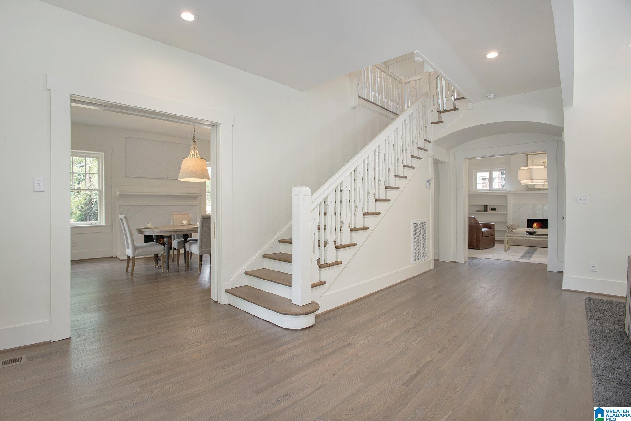 2984 Rhodes Circle South Birmingham, AL 35205 - Photo 11 of 39