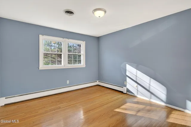 $349,900 | 54 Normanside Drive, Albany, NY 12208