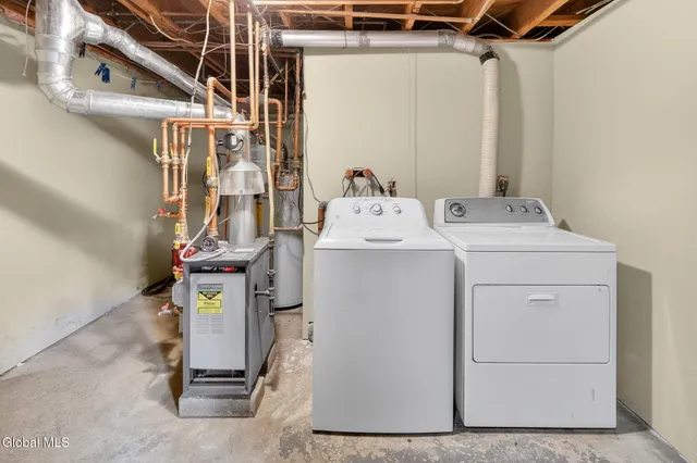 $349,900 | 54 Normanside Drive, Albany, NY 12208