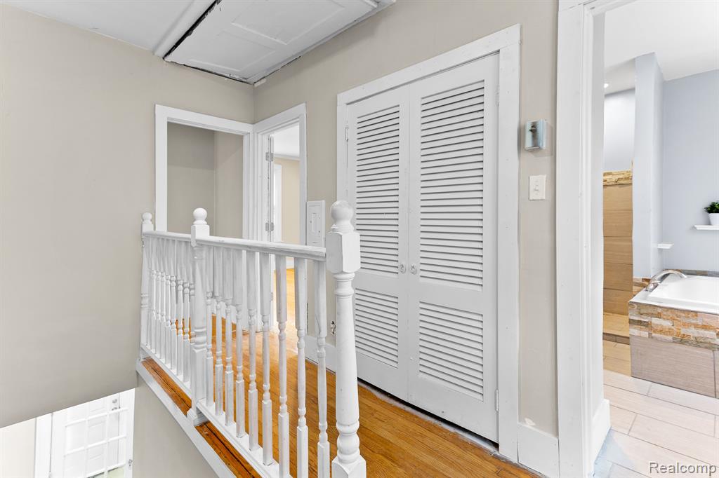 3516 Devonshire Road Detroit, MI 48224 - Photo 23 of 36