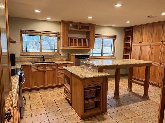 $470,000 | 310 Westpark Drive North, McKinney, TX 75071