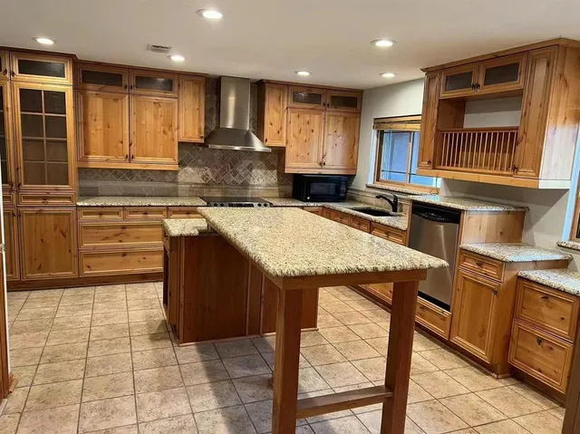 $470,000 | 310 Westpark Drive North, McKinney, TX 75071