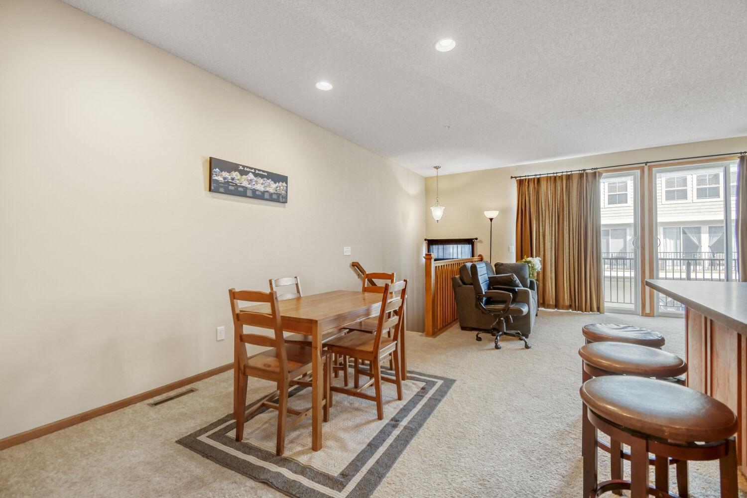 4615 Victor Path, Unit 6 Hugo, MN 55038 - Photo 11 of 34