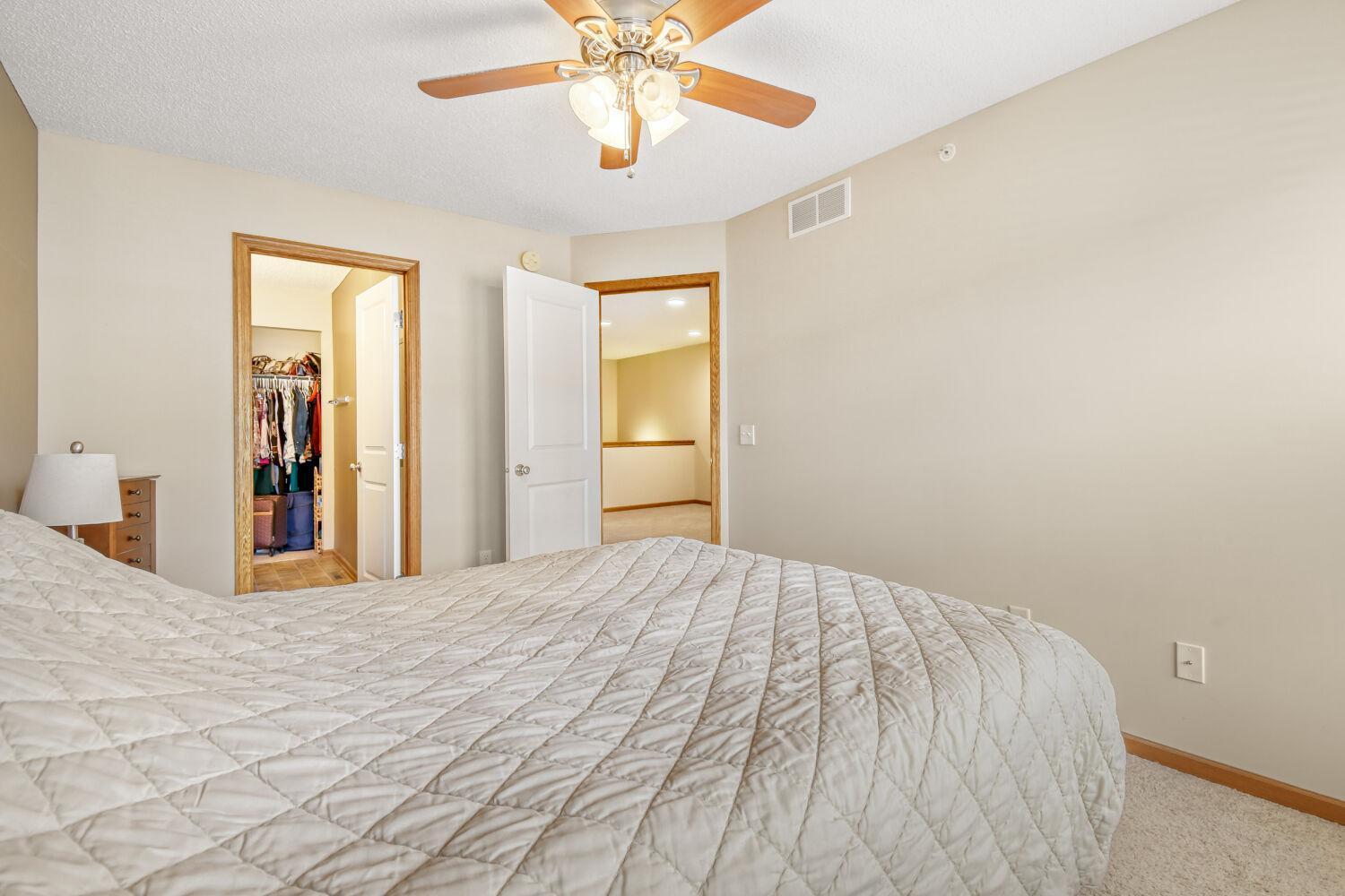 4615 Victor Path, Unit 6 Hugo, MN 55038 - Photo 17 of 34